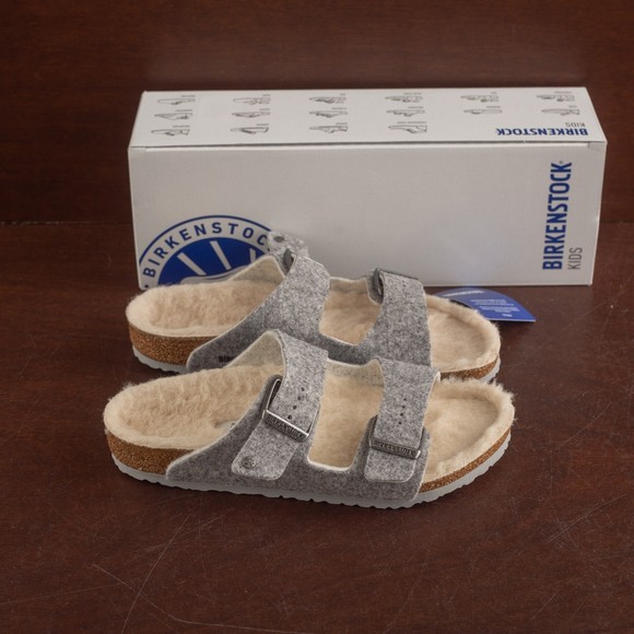 NIB Birkenstock Arizona Happy Lamb Sandals Kid's Size 2-2.5/US Gray - Picture 1 of 7